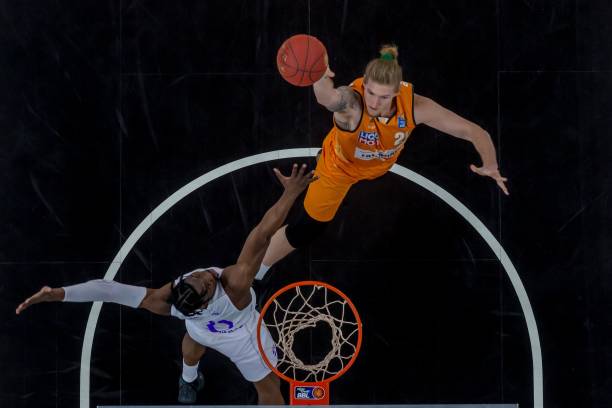 影响与展望 影响与展望